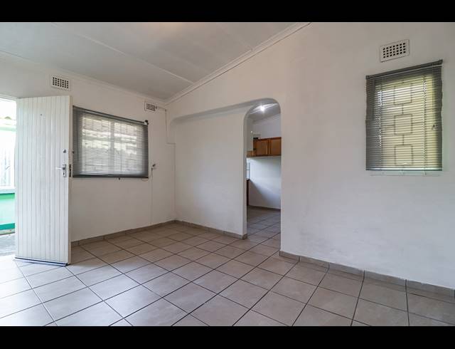1 BEDROOM DETACHED TO LET IN CLAYFIELD